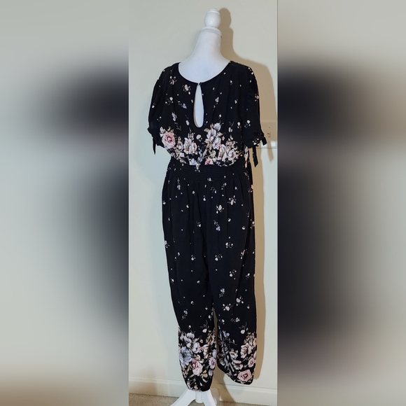 Xhilaration Floral Black and Pink Jumper Romper Women's Size XXL - Picture 4 of 7
